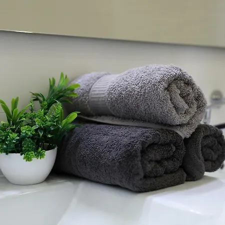 Luxury In By Altamarhomes Апартаменты