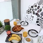 Luxury In By Altamarhomes شقة *