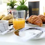 Luxury In By Altamarhomes شقة بلايا بارايسو