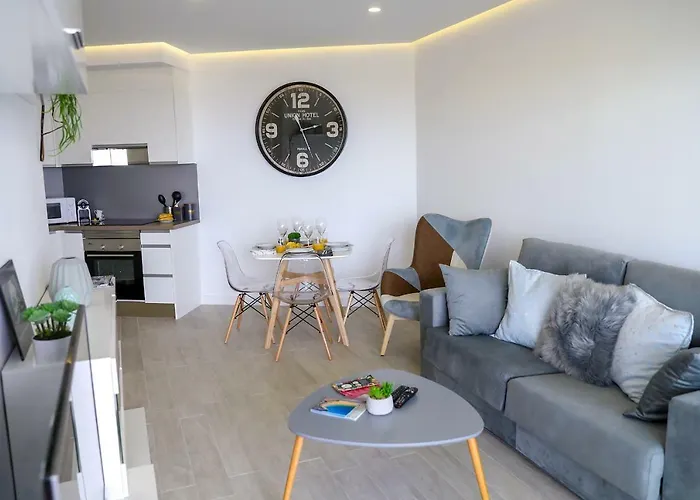 Luxury In By Altamarhomes דירה
