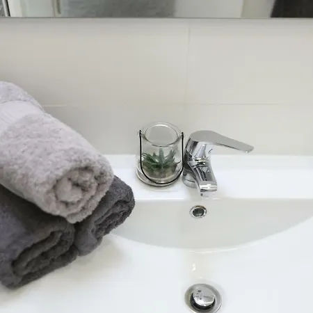 Luxury In By Altamarhomes * 帕莱索海滩